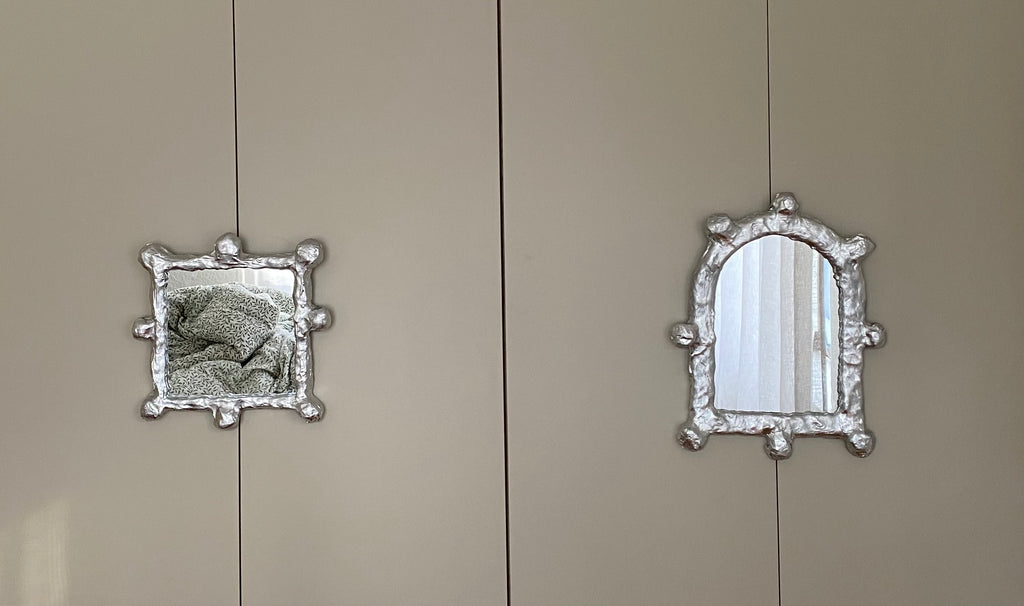 Bauble mirror