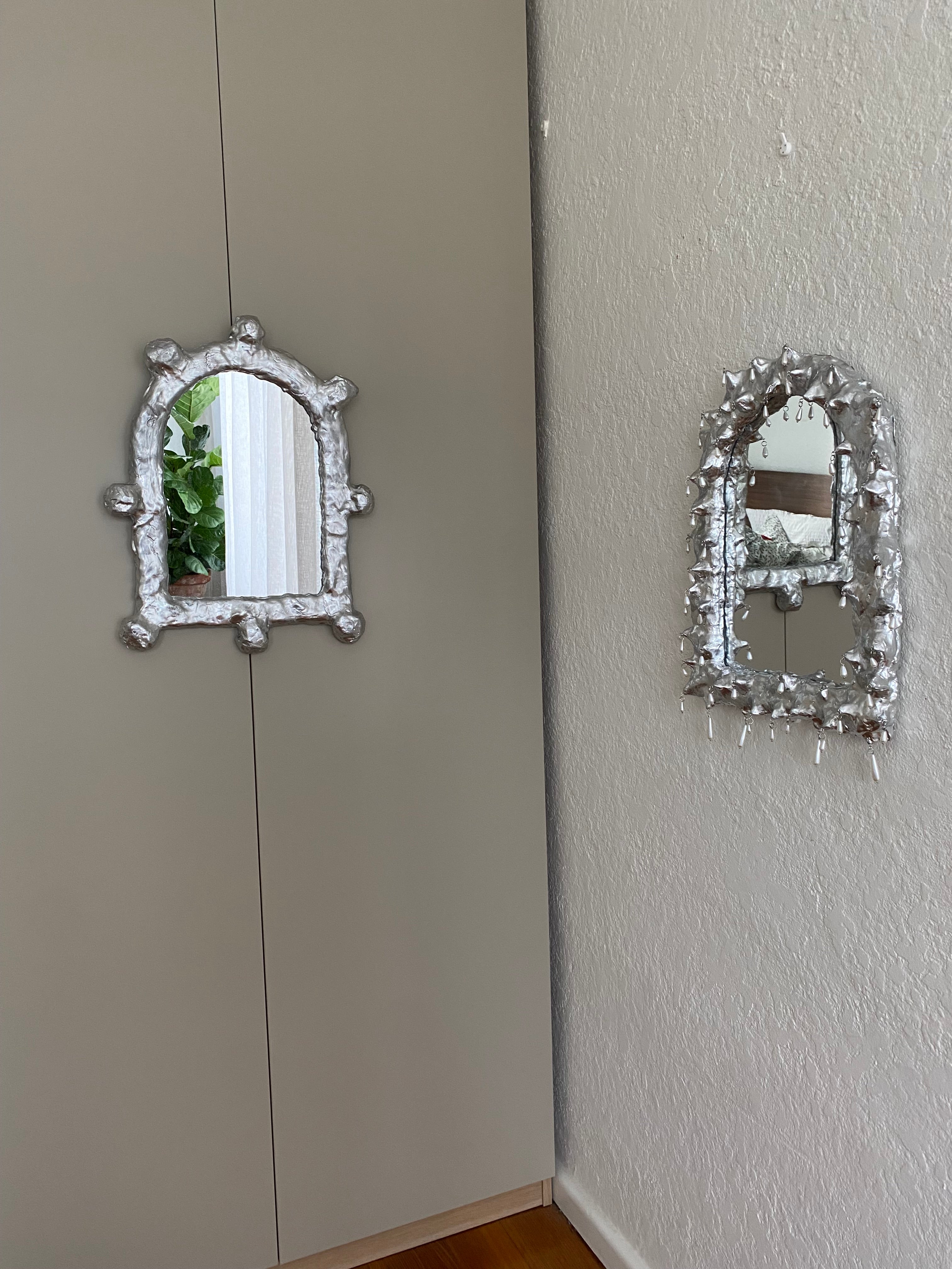 Tide mirror